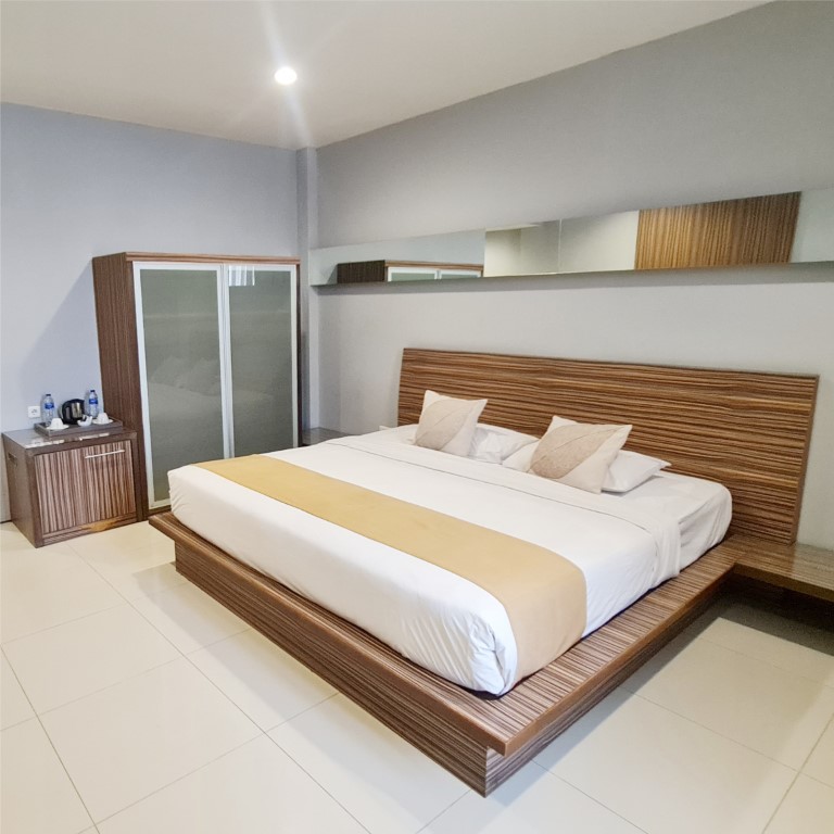 rooms_1ca893b5-dc38-3934-40c7-b3d93a1c9bb2.jpg