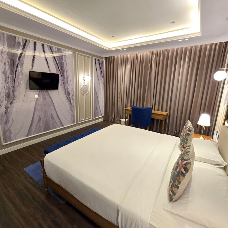 rooms_309b7e7d-07b3-a5bc-ced8-3049b8b2df72.jpg